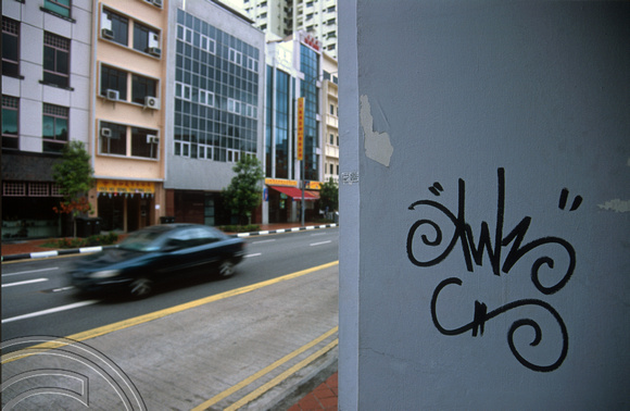 T015753. Graffiti does happen. South Bridge Rd. Singapore. 8th September 2003