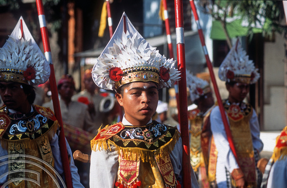 T015893. Man dressed as a warrior in a procession. Ubud. Bali. Indonesia. 19th September 2003
