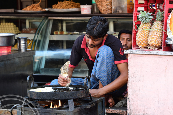 DG293316. Street vendors. Jaipur. Rajasthan. India. 10.3.18