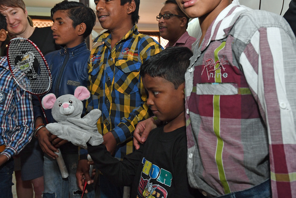 DG291124. Visiting the Railway Children shelter in Karol Bagh. Delhi. India. 4.3.18