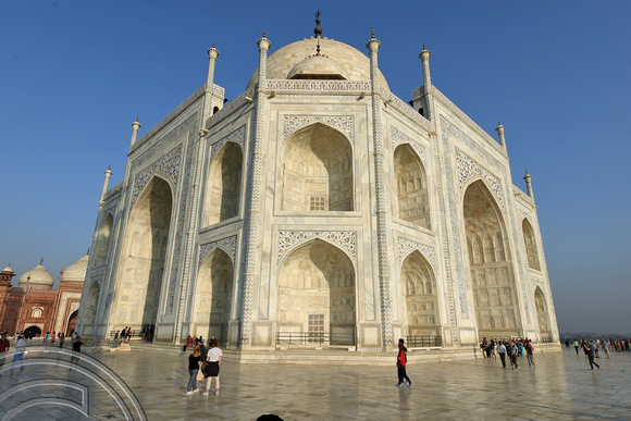 DG291521. The Taj Mahal. Agra. India. 4.3.18