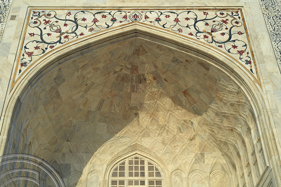 DG291512. Marblework detail. The Taj Mahal. Agra. India. 4.3.18
