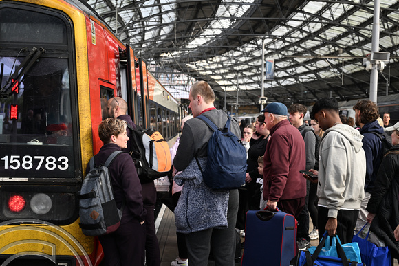 DG429010. Pax. Liverpool Lime St. 29.9.2024.