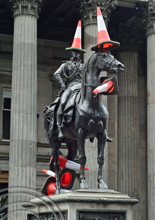 DG304193. Wellington statue. Glasgow. 31.7.18