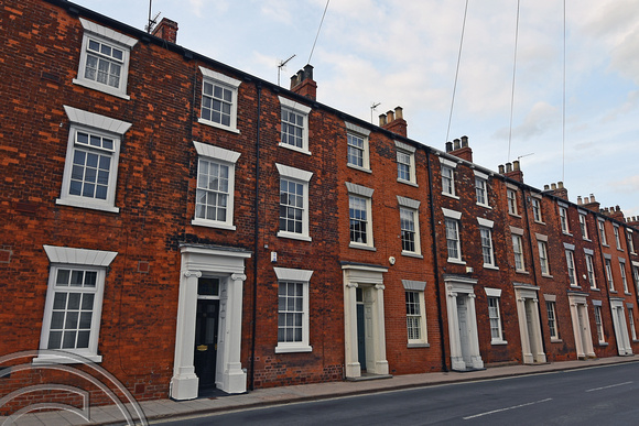 DG304473. Terraced houses. Railway St. Beverley. 1.8.18