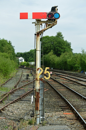 DG305001. Semaphore Signal. Buxton. 6.8.18