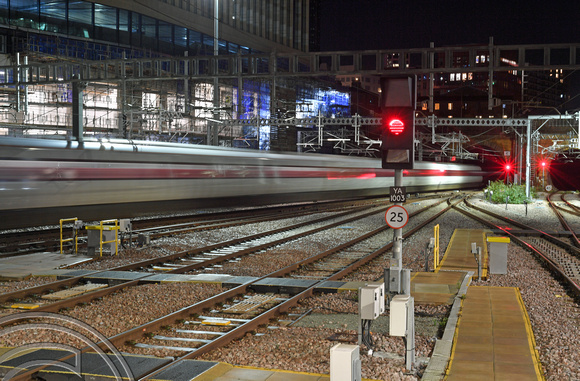 DG405811. Train blur. Kings Cross 29.10.2023.