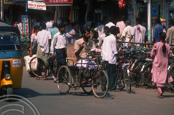 T6599. Disabled man. Pondicherry. Tamil Nadu. India. 29th January 1998