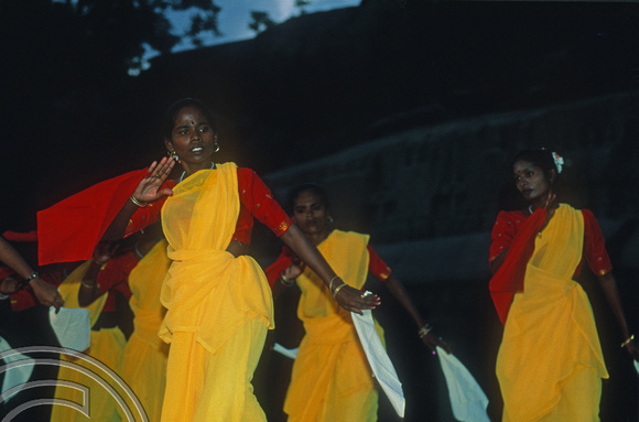 T6601. Dance festival. Mahabalipuram. Tamil Nadu. India. February 1998
