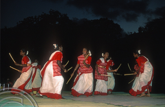 T6604. Dance festival. Mahabalipuram. Tamil Nadu. India. February 1998