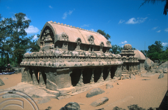 T6626. View of the 5 Rathas. Mahabalipuram. Tamil Nadu. India. February 1998