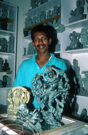 T6641. A Stonemason's work. Mahabalipuram. Tamil Nadu. India. February 1998