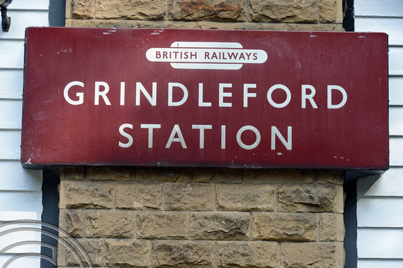 DG192658. Old BR station sign. Grindleford. 8.9.14.