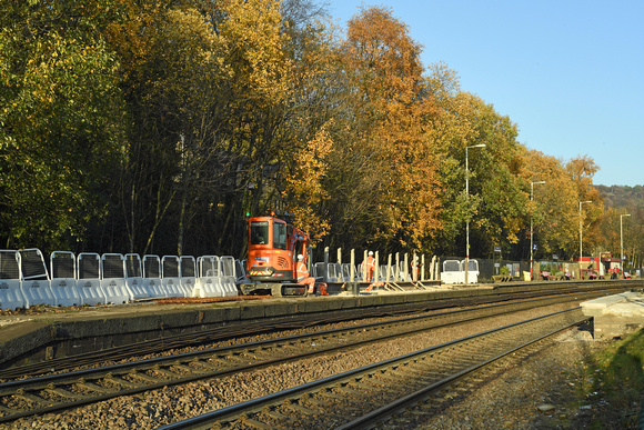 DG313164. Platform extension work. Todmorden 15.11.18