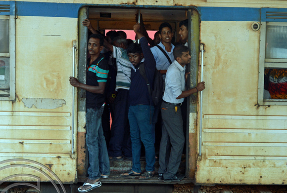 DG239048. Passengers. Maradana.Sri Lanka. 3.2.16