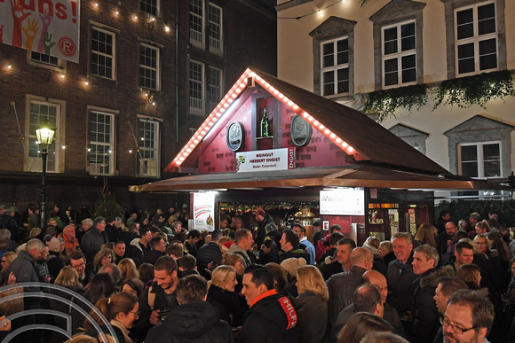 DG314778. Christmas market. Old town. Dusseldorf. Germany. 6.12.18
