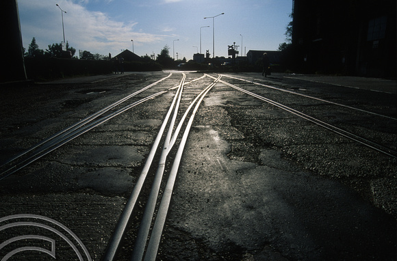05795. Abandoned tracks in the docks. Ipswich. 14.6.1996