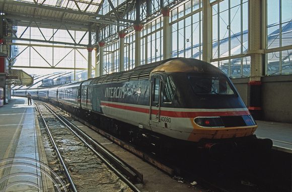 06167. 43080. 15.42 to Manchester Piccadilly. London Waterloo. 17.9.96.