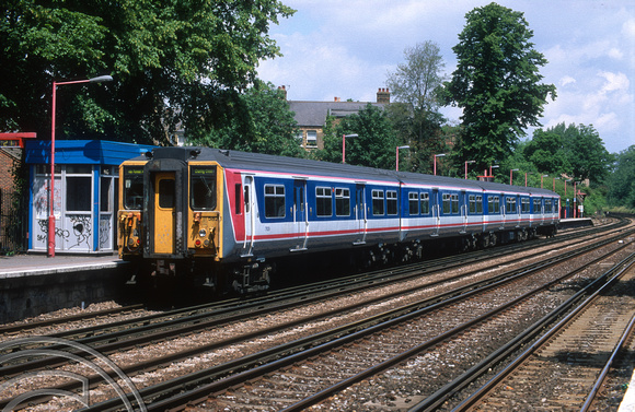 06697. 5823. Forest Hill.15.6.97