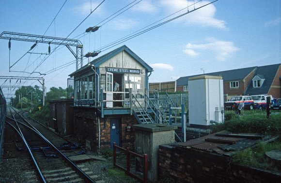 06690. Crewe Steelworks Signalbox. 3.5.97