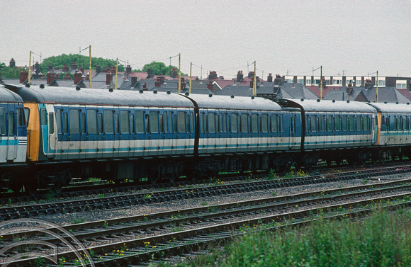 04965. 305401. Stored in the carriage sidings. Blackpool North.19.6.95