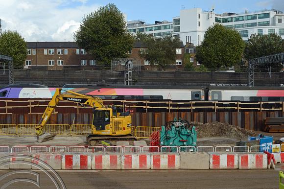 DG359561. HS2 construction. Downside. Euston. London. 20.10.2021.