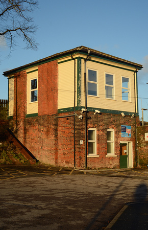 DG408026. Old station building. Leyland. Lancashire. 13.12.2023.