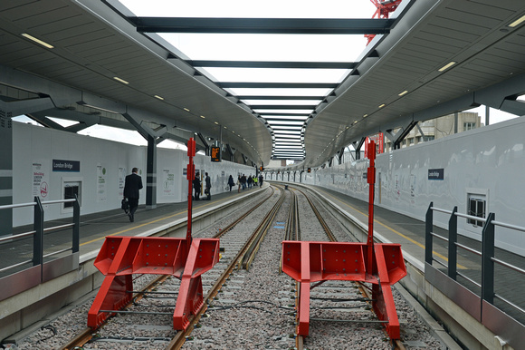 DG179737. New platforms 14 and 15. London Bridge. 22.5.14.