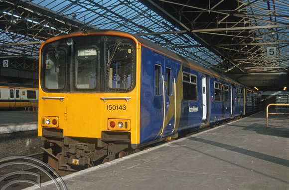 7630. 150143. 08.29 Southport - Manchester Airport. Southport. 14.4.2000
