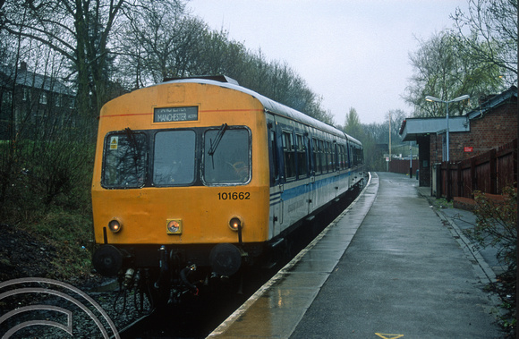 7618. 54055. 53228. 14.10 to Manchester Piccadilly. Rose Hill Marple. 12.4.2000