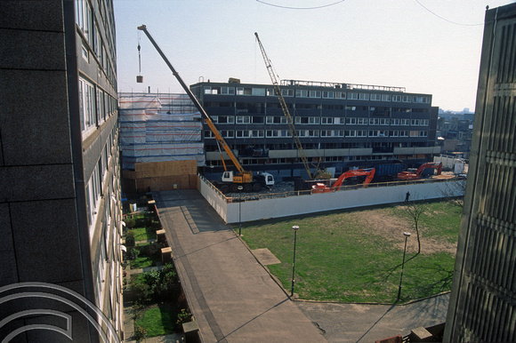 S0082. Preparing the demolition of H Block. Lefevre Estate Bo. East London. 1994. jpg
