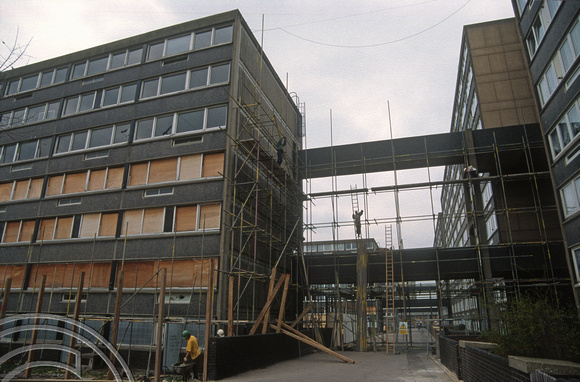 S0095. Preparing the demolition of H Block. Lefevre Estate Bo. East London. 1994. jpg