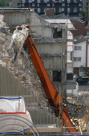 S0104. Demolishing H Block. Lefevere Estate. Bow. East London. 1994