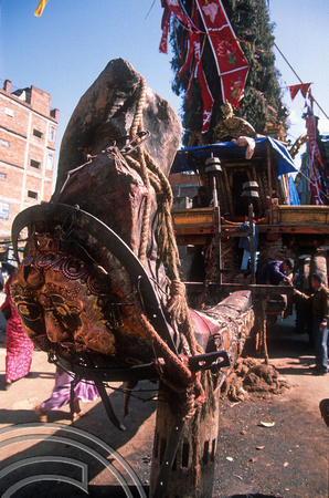 T7050. Ceremonial cart. Patan. Nepal. April.1998.