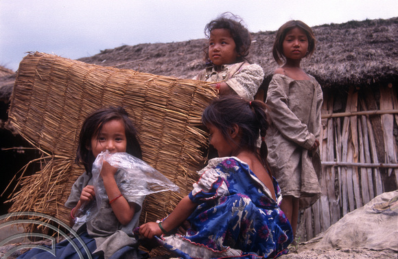 T7085. Village children. Gorkha district. Nepal. April.1998.