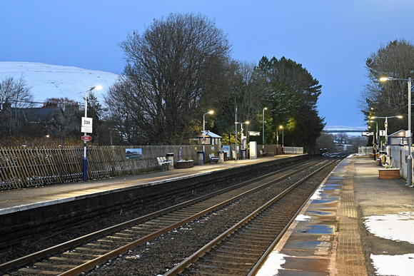 DG433472. View of the station in the snow. Edale. Derbyshire. 19.11.2024.