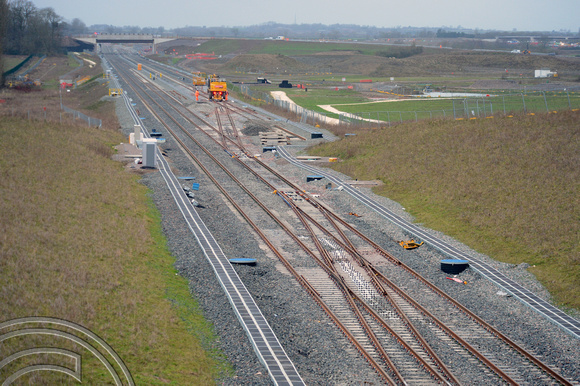 DG408756. E-W rail. Loops to HS2 IMD depot. Steeple Claydon. Buckinghamshire. 11.1.2024.