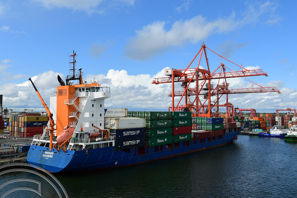 DG331856. Container ship. Mirror. 9344 dwt. Built 2007. Dublin port. Ireland. 16.8.19.