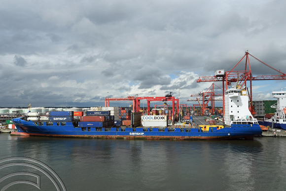 DG331875. Container ship. Samskip Express. 9313 dwt. Built 2006. Dublin port. Ireland. 16.8.19.