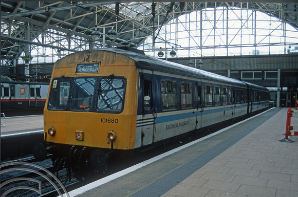 7788. 101680.  53163. 53204. 14.38 to Sheffield. Manchester Piccadilly. 23.5.2000