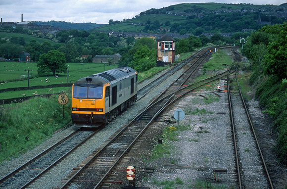 07982. 60088. New Mills South Junction. 26.5.2000