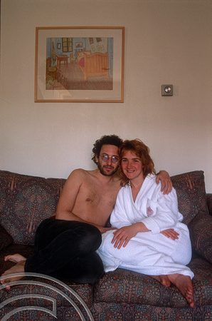 R0127. Lynn and I. At home. Hillfield Ave. N8. London. 13.3.1993.+