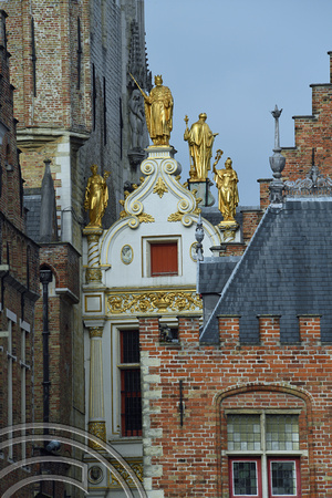 DG336305. Rooftops. Bruges. Belgium. 25.10.19.