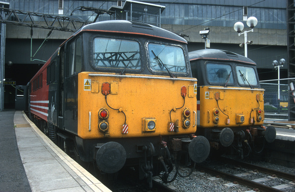 08099. 87008. 12.38 to Wolves. 87018. 12.13 to Wolves. Euston. 06.07.2000