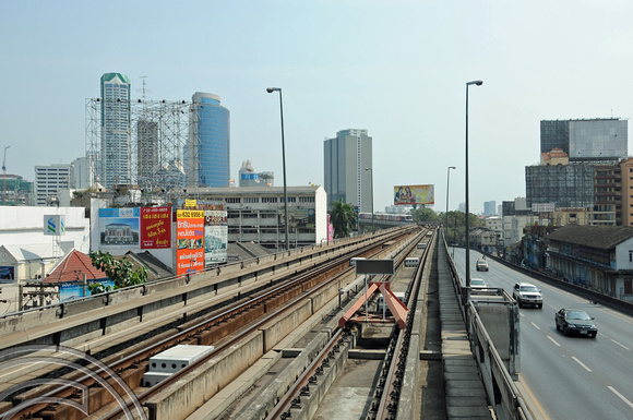 FDG11008. BTS Skytrain extension. Sapan Taksin. Bangkok. Thailand. 25.1.09.
