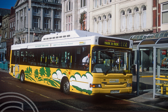 R0148. LNG powered bus. Southport. 1995