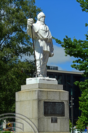 DG316310. Captain Scott statue. Christchurch. South Island. New Zealand. 16.1.19