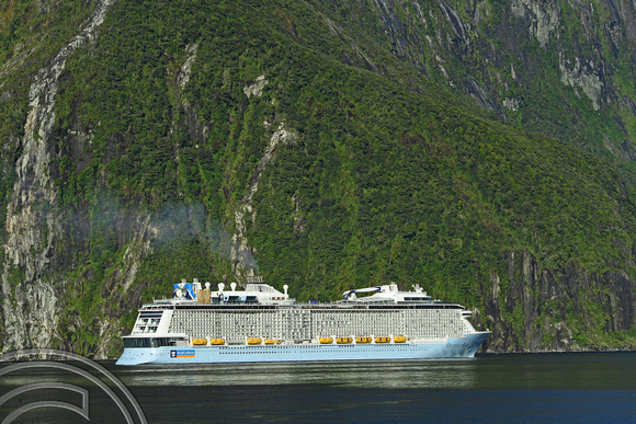 DG318026. Ovation of the Seas. Milford Sound. South Island. New Zealand. 24.1.19