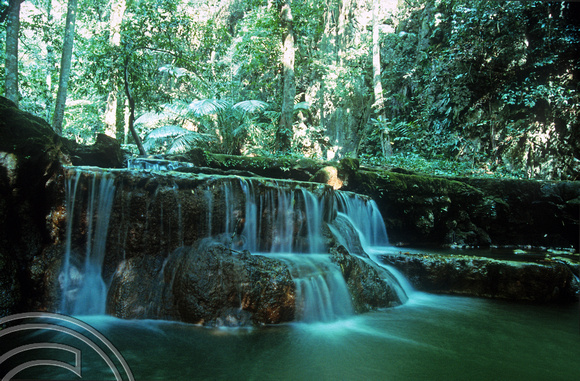 T03479. Waterfall. Thanbore Khoranee National Park. Thailand.  28th April 1992