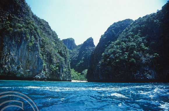 T03447. Island seen from a boat. Ko Phi Phi. Thailand.  25th April 1992